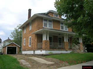 1102 James Ave, Albert Lea, MN 56007