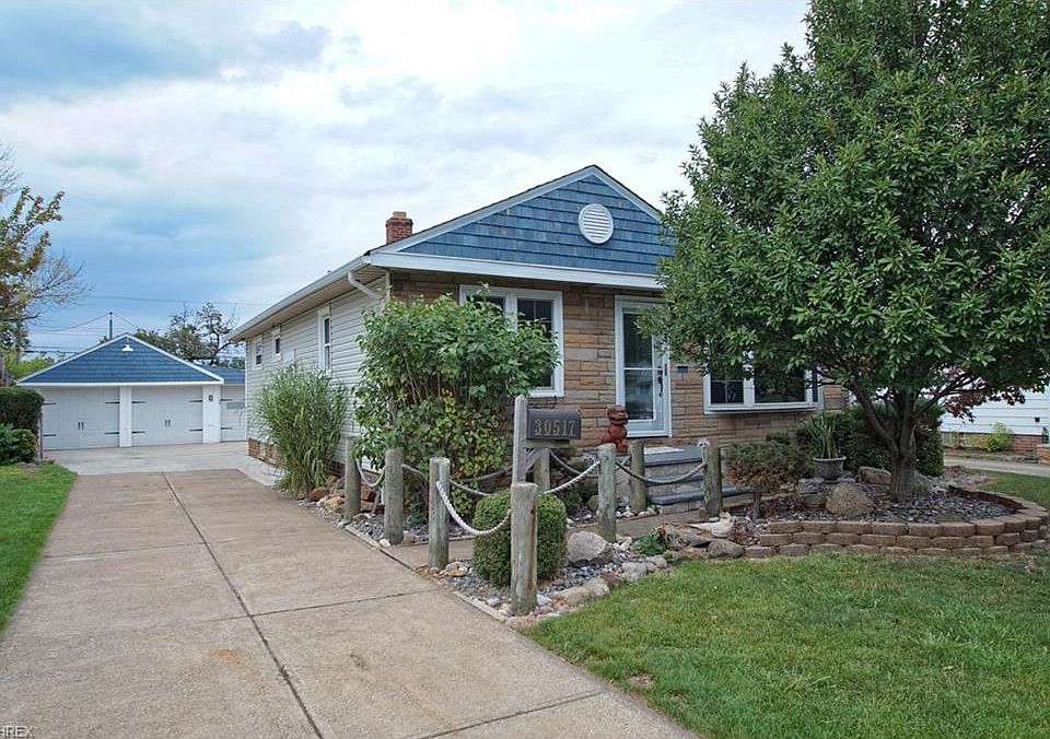 1st image of 30517 Ronald Dr