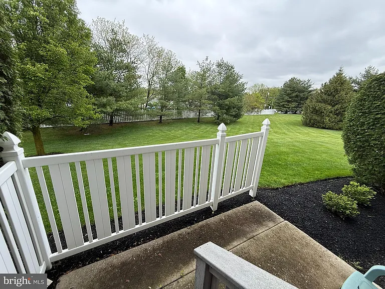 2605 Gramercy Way — Photo 6