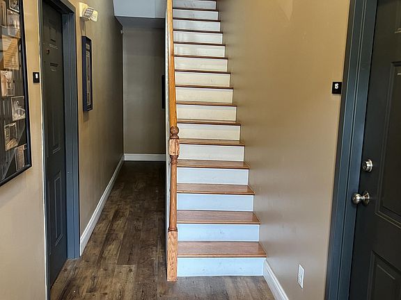 2nd image of 419 N Queen St #11228651