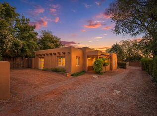 502 Camino Sin Nombre, Santa Fe, NM 87505