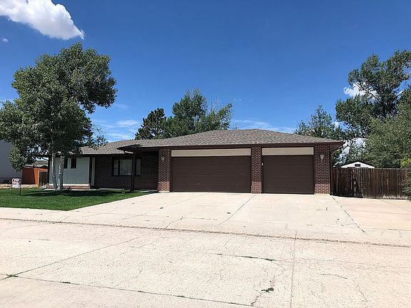 2nd image of 1025 Trinidad St