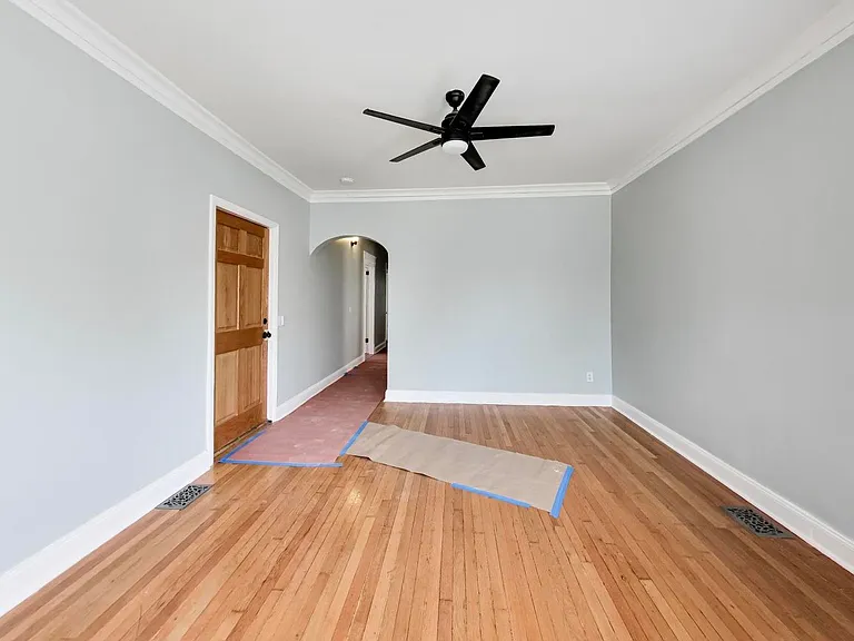 43 N Menard Ave #2 — Photo 21