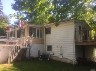 36 Cedar Rd, Wurtsboro, NY 12790