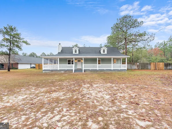 1266 Old Register Way, Statesboro, GA 30458