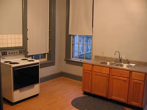 2367 W Clifton Ave #1 Photo 1