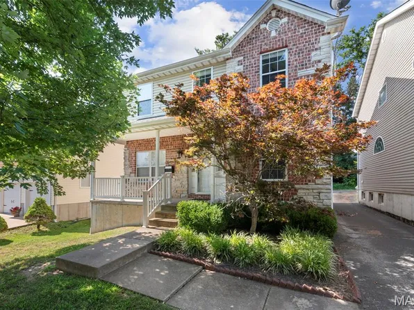 328 E Clinton Pl, Saint Louis, MO 63122