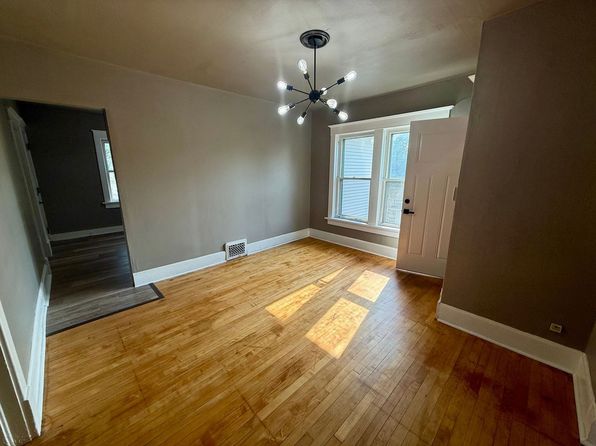 709-11 Henrietta St #709