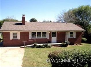 127 Pisgah Dr, Brevard, NC 28712