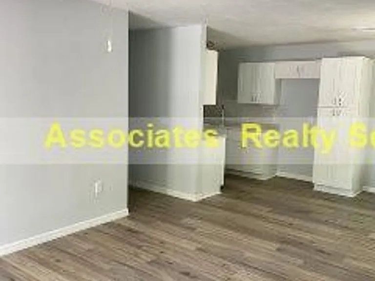 7215 SW 42nd Pl — Photo 5