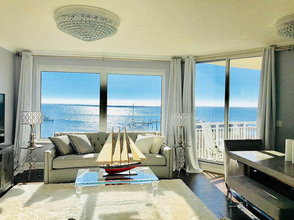 Yes! The view is this gorgeous.