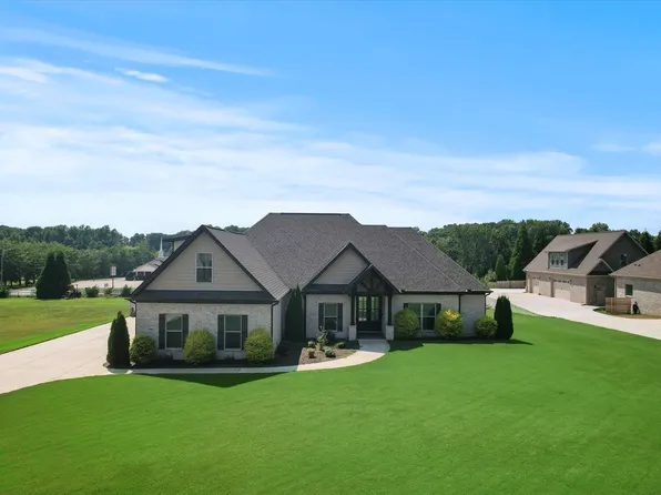 19881 Capitol Hill Dr, Tanner, AL 35671