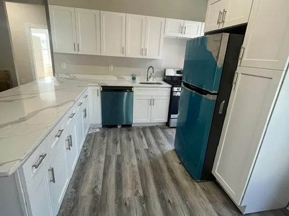 561-565 E 28th St #1, Paterson, NJ 07504
