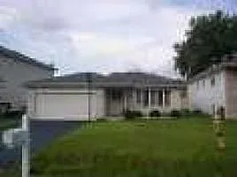 16426 Spaulding Ave photo 1