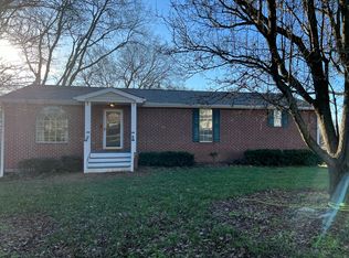 511 Highcrest Dr, Nashville, TN 37211