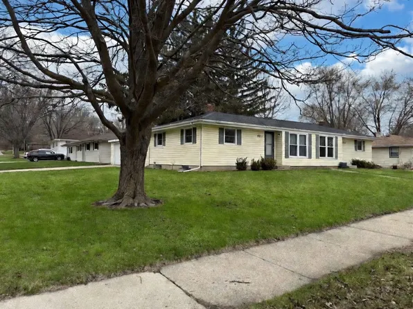 2805 Mohican Rd, Janesville, WI 53545