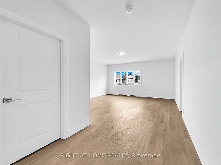 3 Speciosa St #UPPER — Photo 34