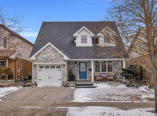 11 Raising Mill Gate, Woolwich, ON N3B 3K8