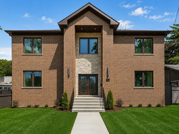 8640 Center St, River Grove, IL 60171