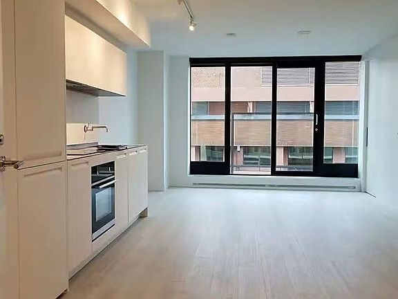 2nd image of 1133 Hornby St Unit 1301