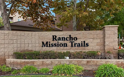 7677 Mission Gorge Rd Photo 1