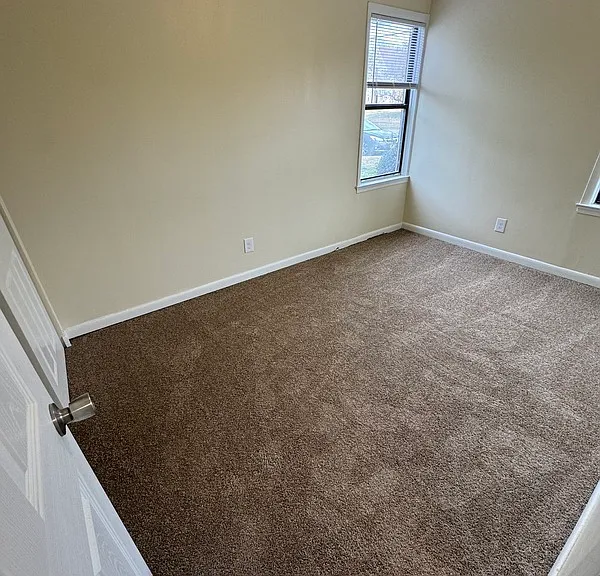 5616 Crenshaw Rd — Photo 1