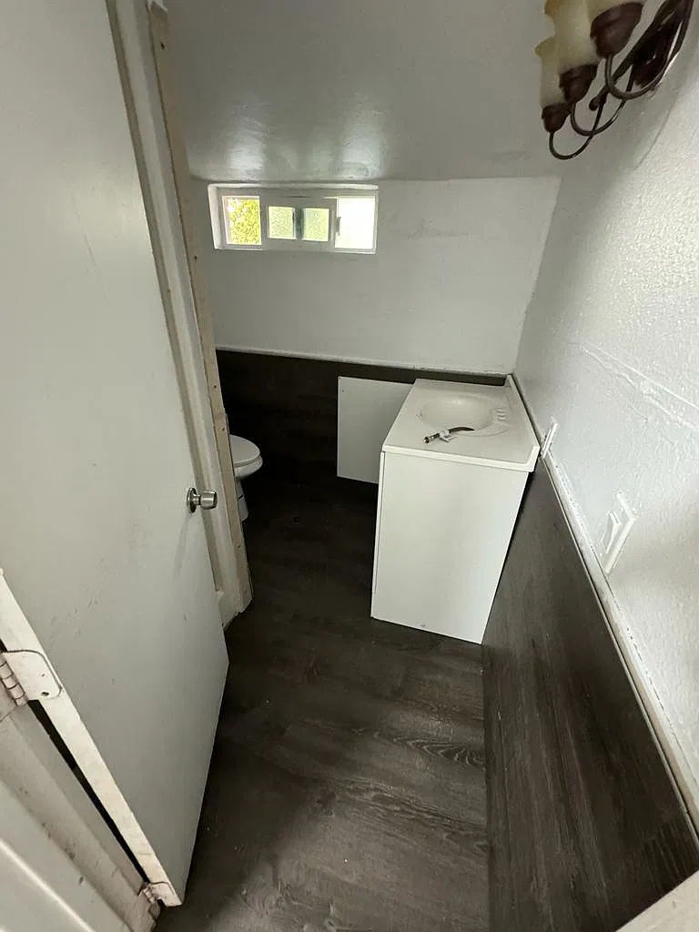 3 bed, 1114 sqft, $3,499 — Photo 1