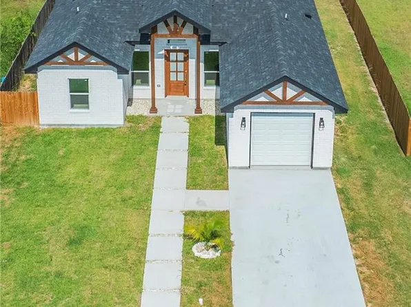 412 S Bowie Ave, Edcouch, TX 78538