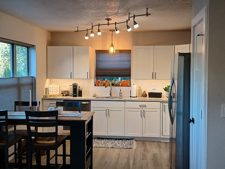 177 Carsen Loop — Photo 20
