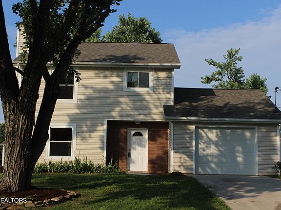 2nd image of 1308 Graycreek Ln