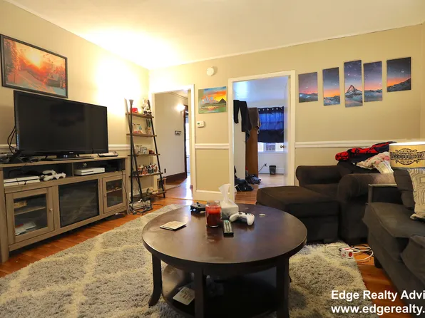 116 Nonantum St, Brighton, MA 02135