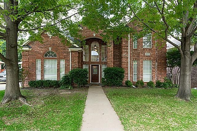 1st image of 1037 Woodbriar Dr