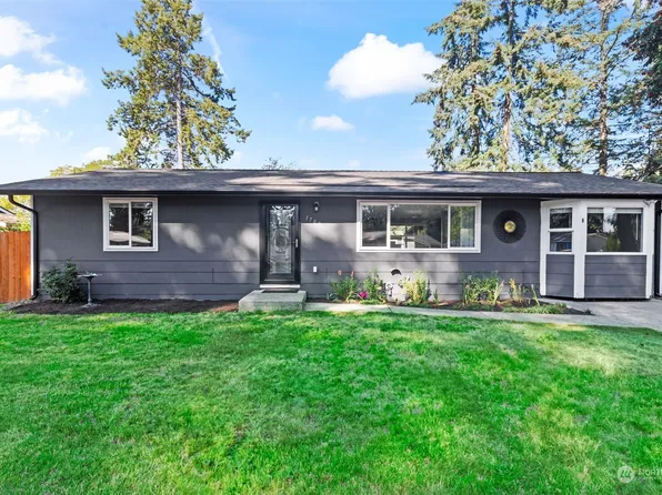 1709 165th Street Ct E, Spanaway, WA 98387