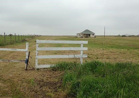 2nd image of 3801 County Road 428