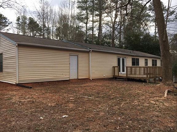 3rd image of 5014 Valley Ct
