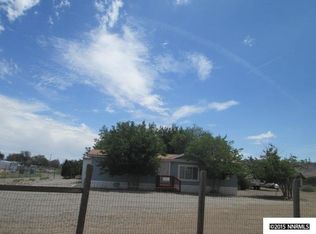 5530 Shoshone Dr, Silver Springs, NV