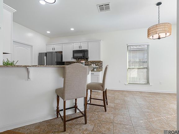 5th image of 42409 Cedarstone Ave