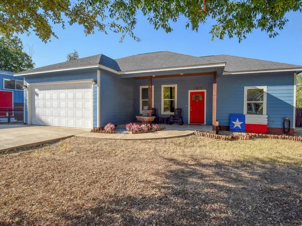 148 Puu Waa Waa Ln, Bastrop, TX 78602