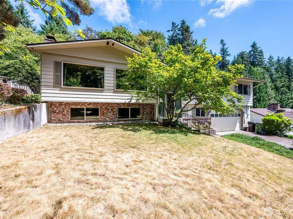 2337 W Hills Drive, Longview, WA 98632
