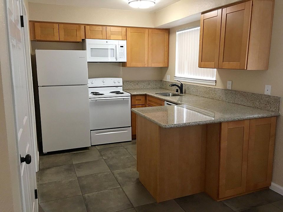 1st image of 6140 Gloria Dr Unit 4