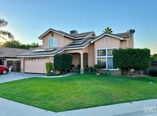 1833 5th Dr, Delano, CA 93215