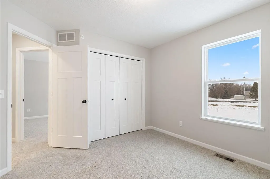 3 bed, 1790 sqft, $2,699 — Photo 4