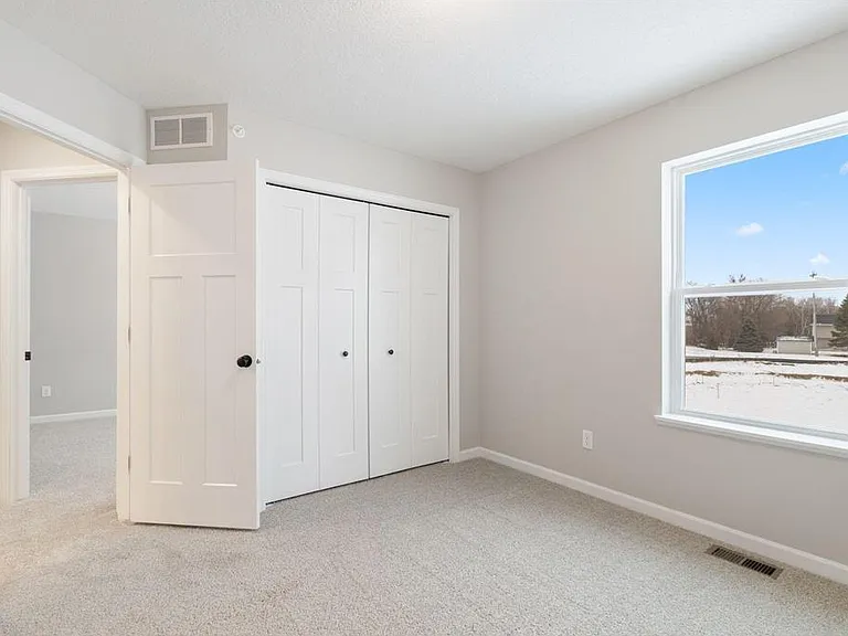 13640 Busch Ln — Photo 4