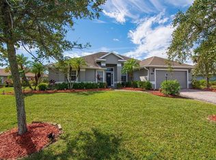 935 S Lakes Way SW, Vero Beach, FL 32968