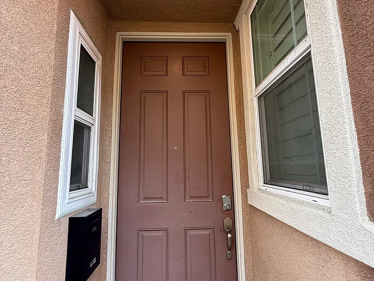 4081 Irish Moss Ln — Photo 10