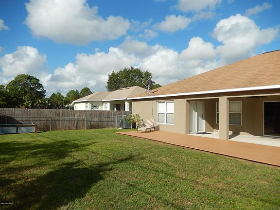 5th image of 1090 Palo Alto St SE