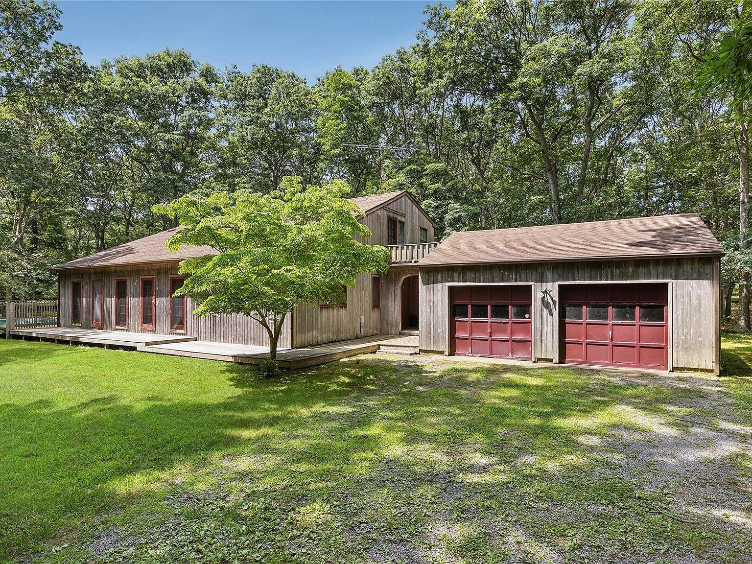 24 Old Farm Road, Sagaponack, NY 11962 | Zillow