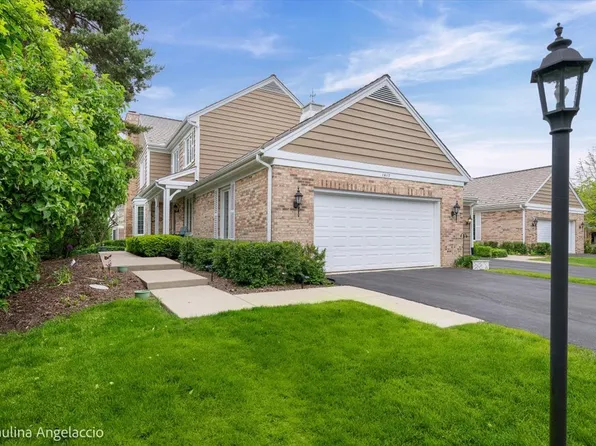 1417 Shire Cir, Palatine, IL 60067