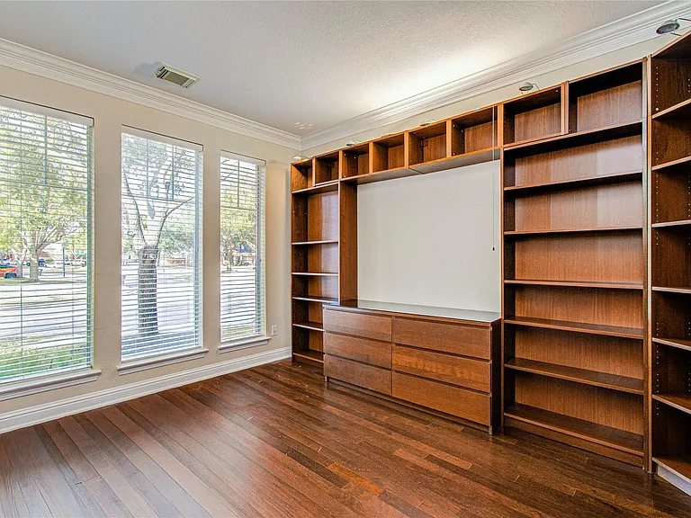 3730 Arundel Gardens Ln — Photo 9