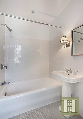 Rented by Halstead Real Estate | media 15
